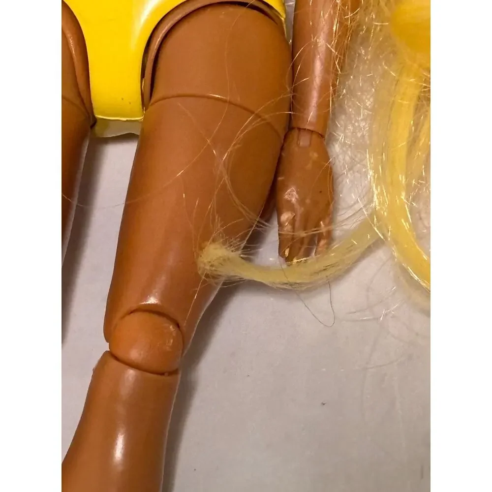Rainbow High Sunny Madison Doll Long Yellow Hair Articulated Joints 2019 MGA